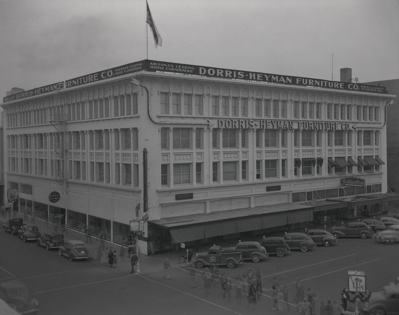 Dorris-Heyman Furniture Company Building, 1942