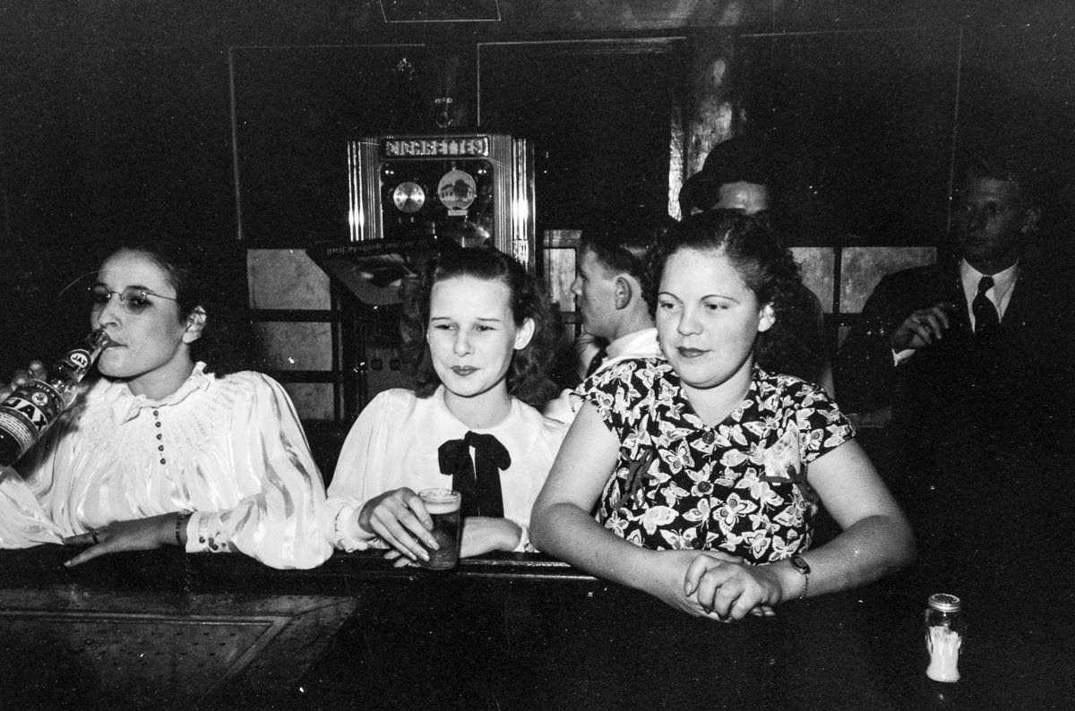 A Friday night at Danos’ Night Club, Louisiana, in 1938 by Russell Lee