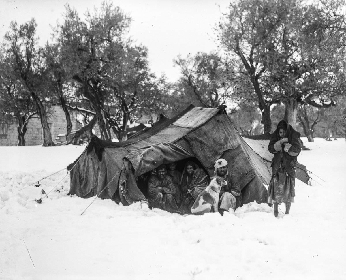 A Winter Miracle: Jerusalem's Snowfall in 1921