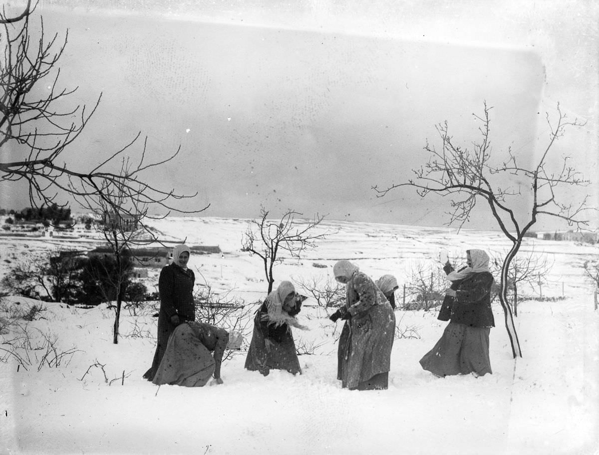 A Winter Miracle: Jerusalem's Snowfall in 1921