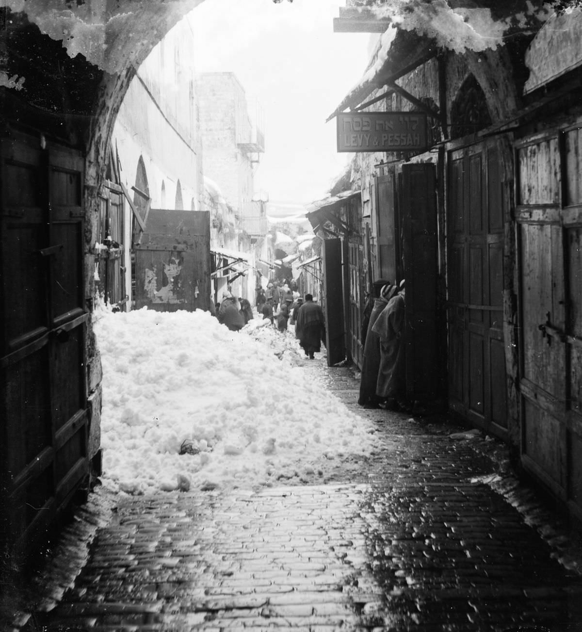 A Winter Miracle: Jerusalem's Snowfall in 1921