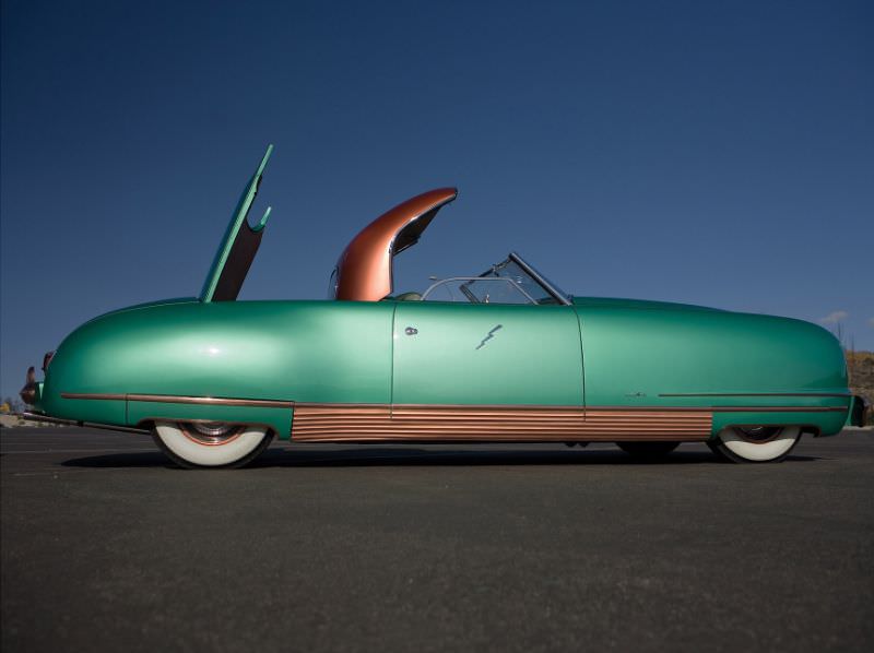 The Lightning Bolt: The 1941 Chrysler Thunderbolt Concept