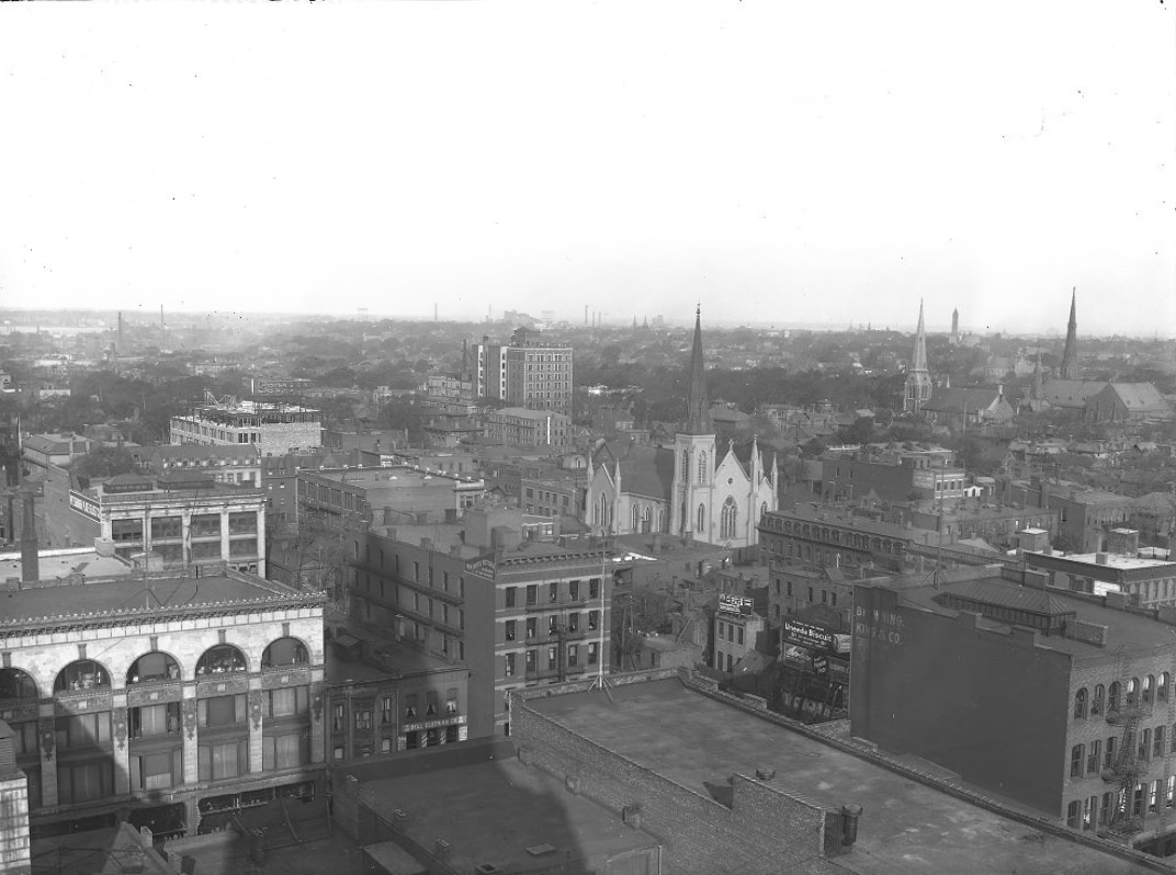 Saint Louis City from a Roof, 1900