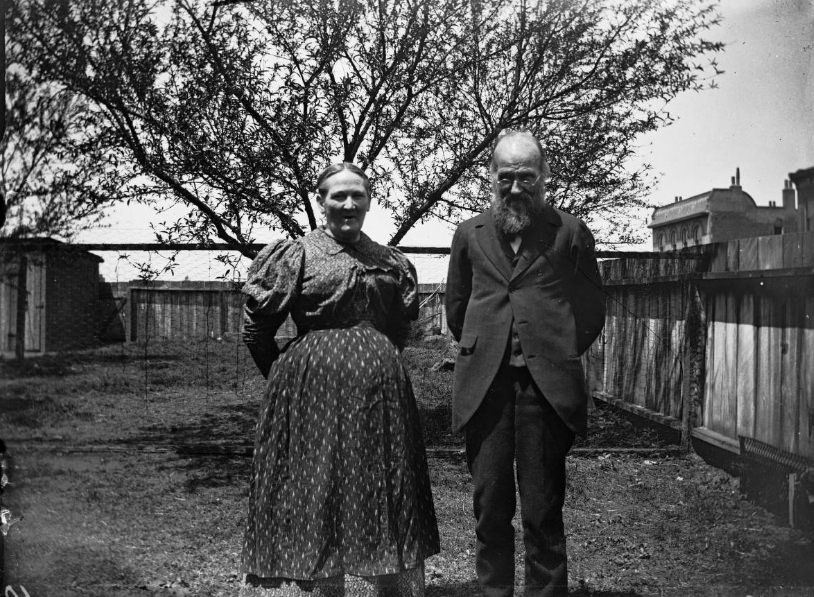 Sarah Jane Philibert with elderly man, 1900