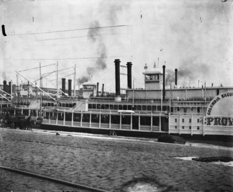 Steamboat, 1900