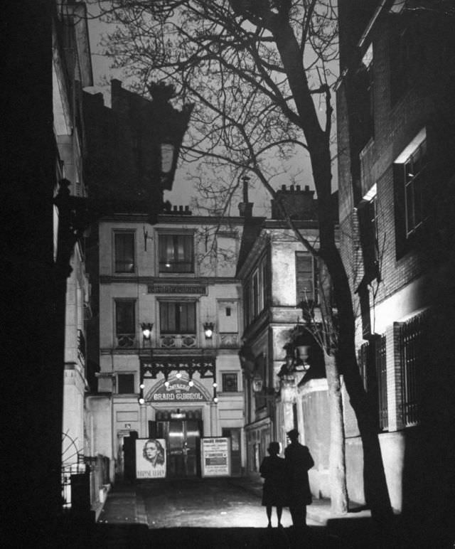 In a gaslit alley off the Rue Chaptal in Montmartre, the little theater was patronized by the late General Patton and King Alfonso of Spain.