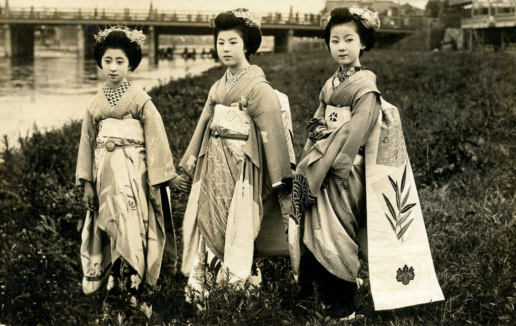 Maikos by the river in the 1920s