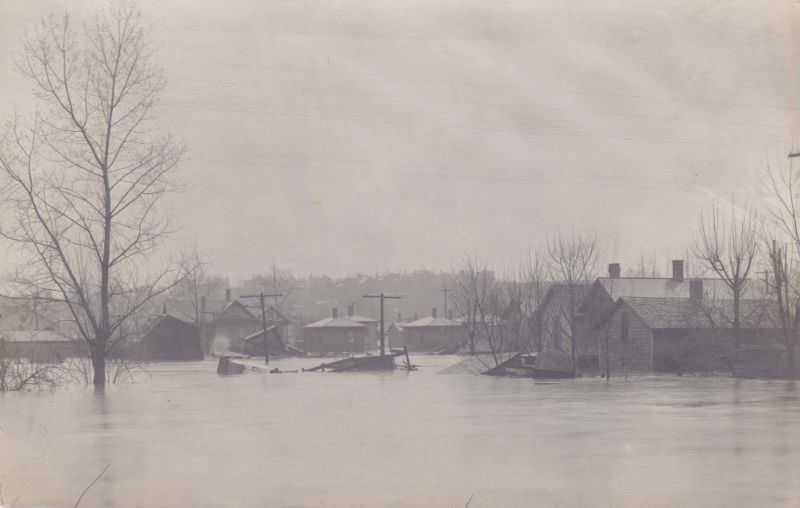 Patagonia at flood heights, Massillon, Ohio, 1913