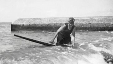 Agatha Christie as surfer