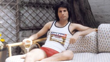 Freddie Mercury Kensington home 1977