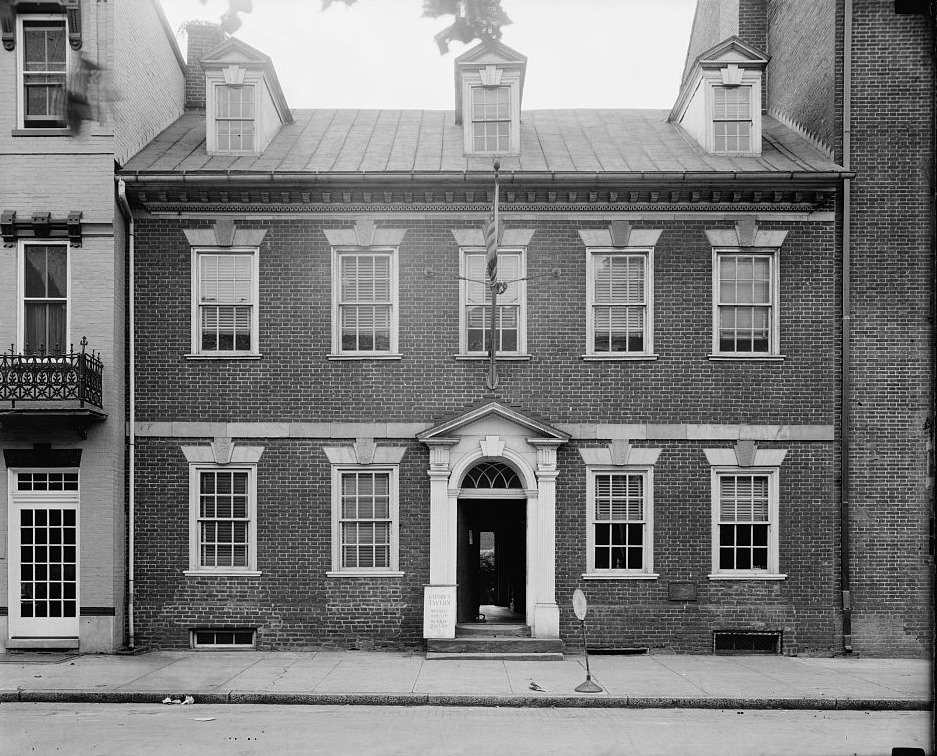 Exterior of Gadsby's Tavern, 1938