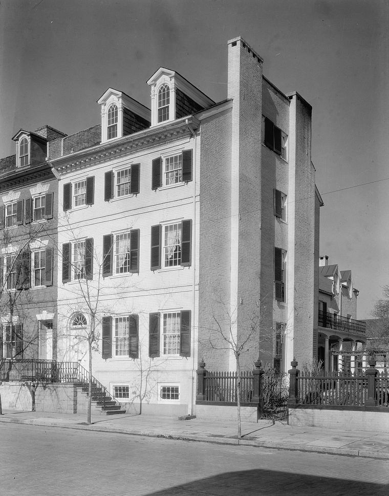 Fairfax-Moore-Montague House, 207 Prince Street, Alexandria, 1930s