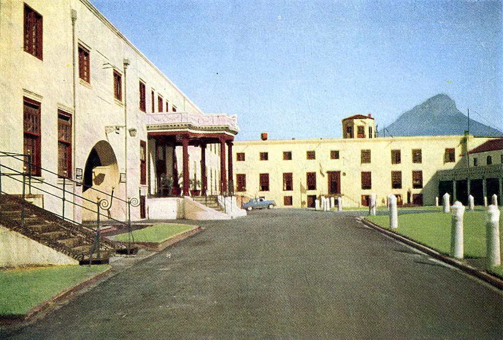 The Castle, 1950