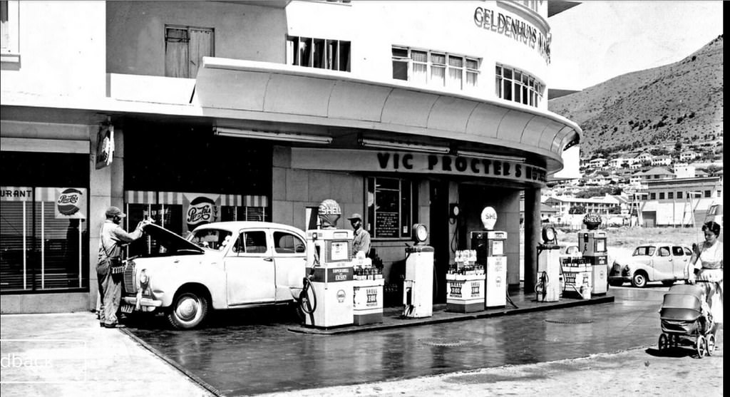 Service station, Three Anchor Bay 1958.