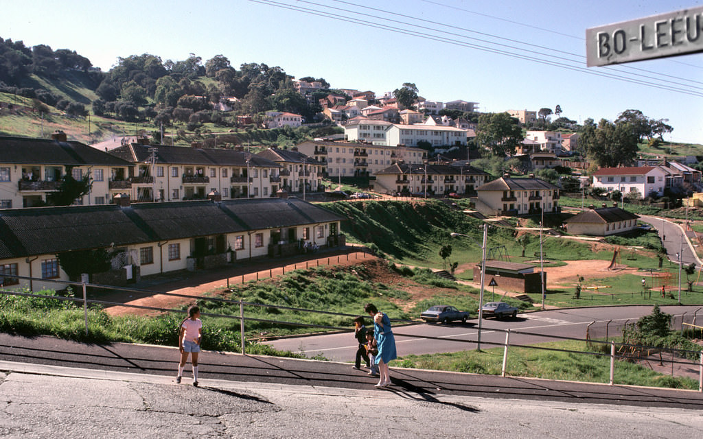 Bo-Kaap, 1988. Corner Pentz and Bo Leeuwen streets.