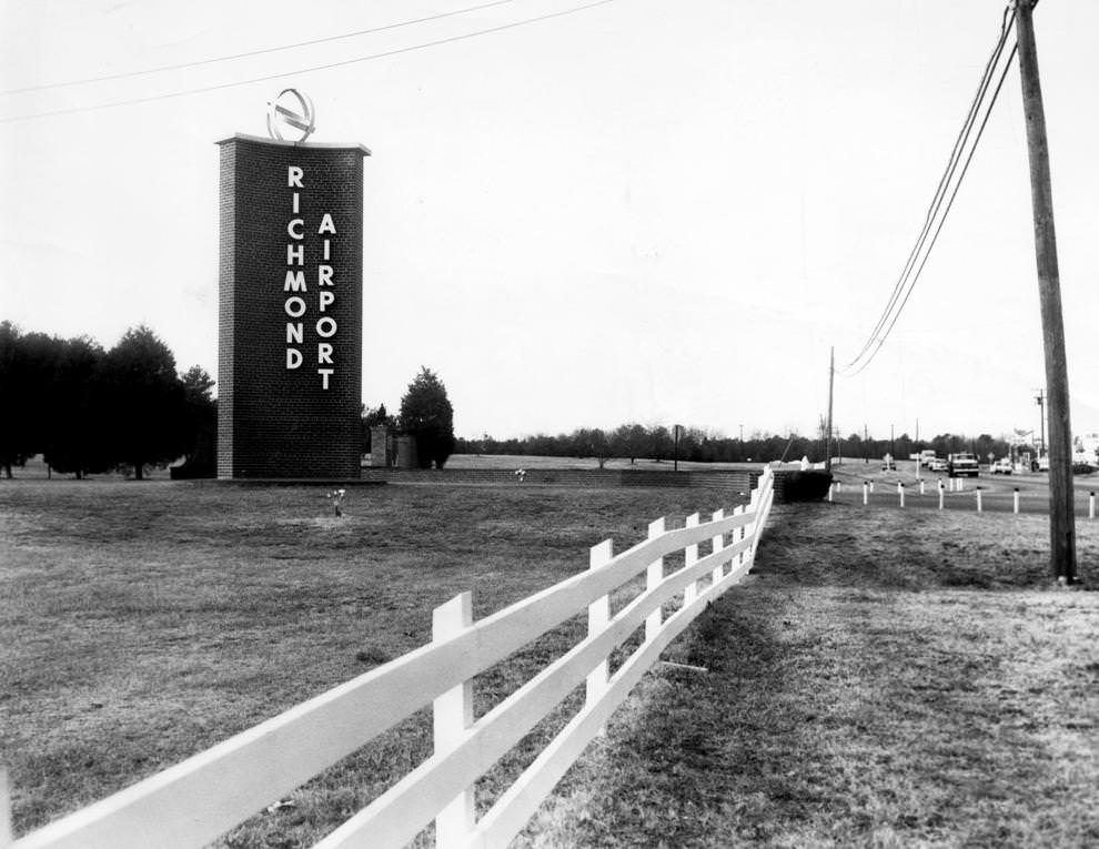 Richmond Airport featured a new white fence that stretched 5,000 feet along U.S. Route 60 at the airport’s entrance in Henrico County, 1966.