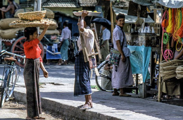 Yangon, Myanmar, 1982