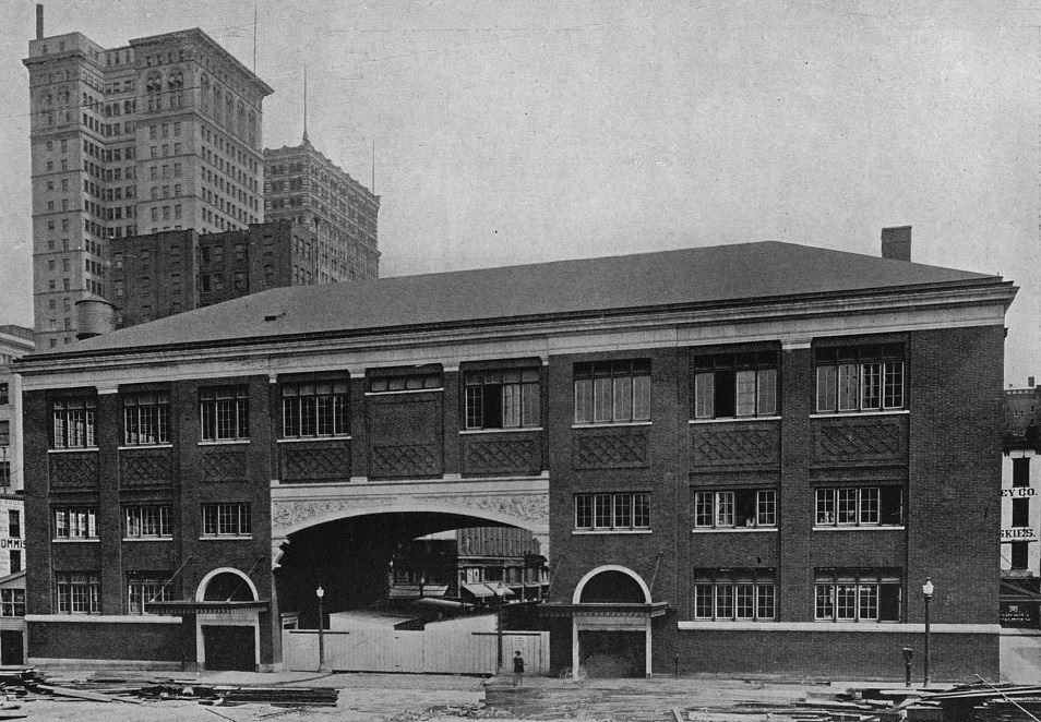 Diamond Square Market Houses, Pittsburgh, 1916