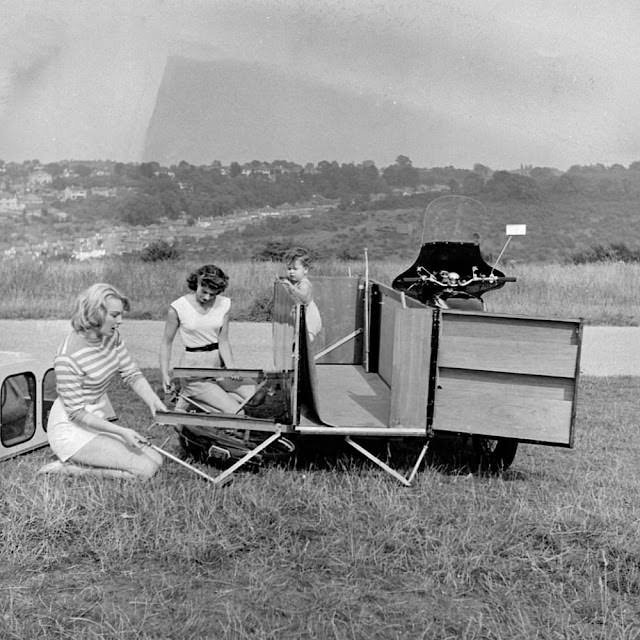 These Two Women from 1958 Masterfully Turned a Simple Sidecar into a Small, Sleep-Ready Caravan with Two Bed