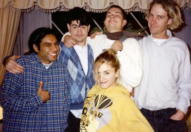 Fascinating Photos of The Early Days of No Doubt from the late 1980s