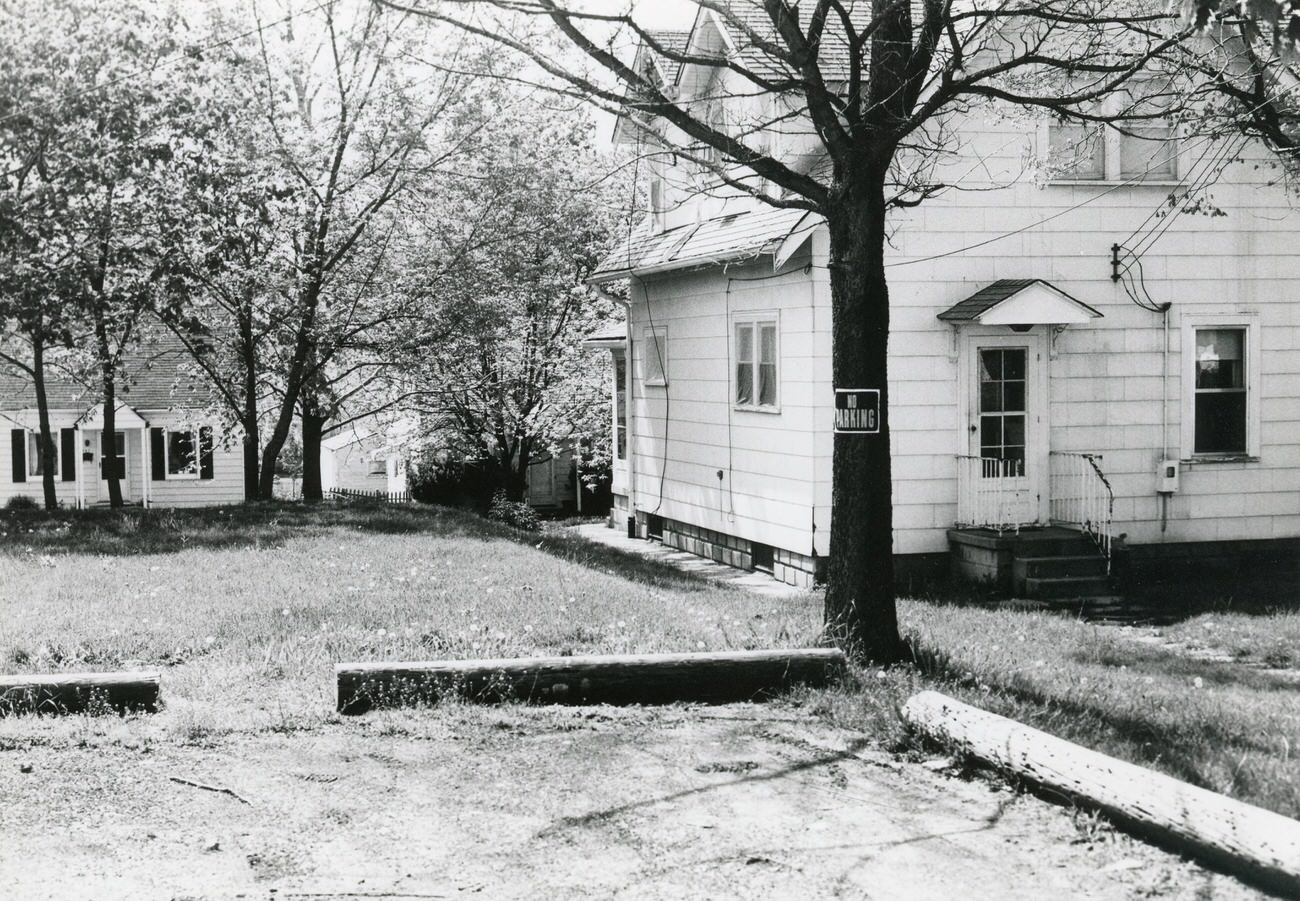 Back of an unidentified house in Hilltop, 1980s.