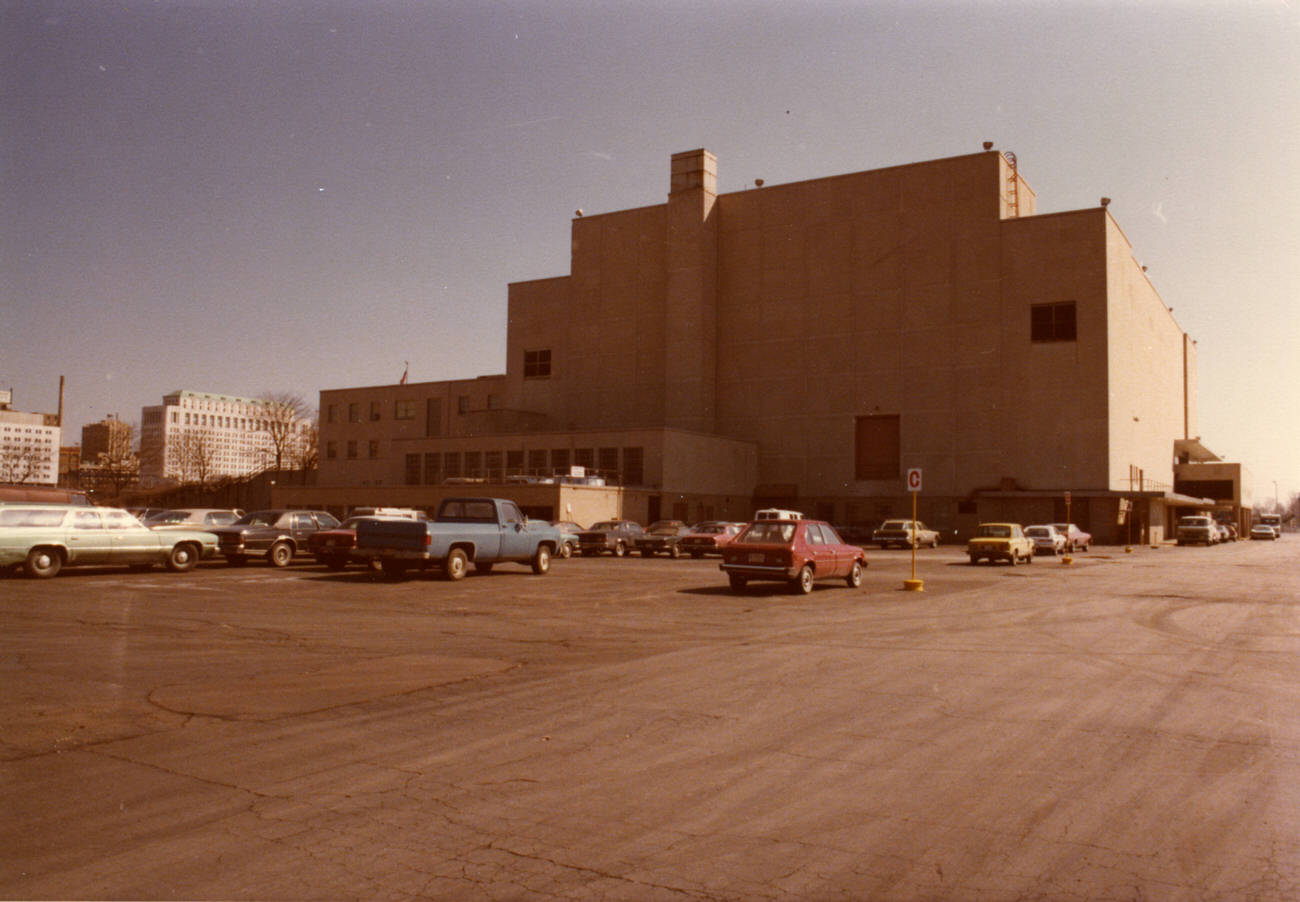 Franklin County Veterans Memorial, various views, 1979.