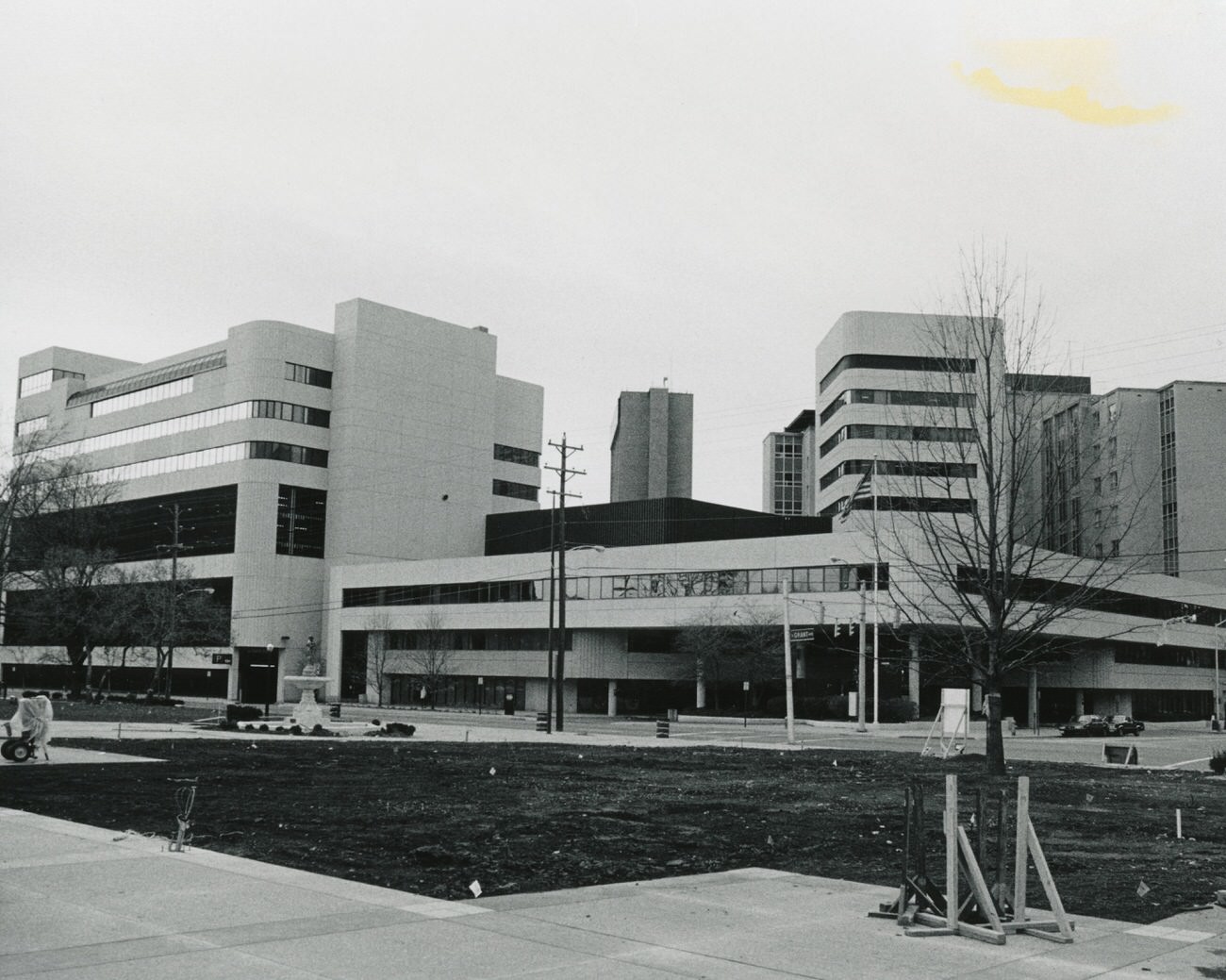 Grant Hospital, Columbus, Ohio, 1990.