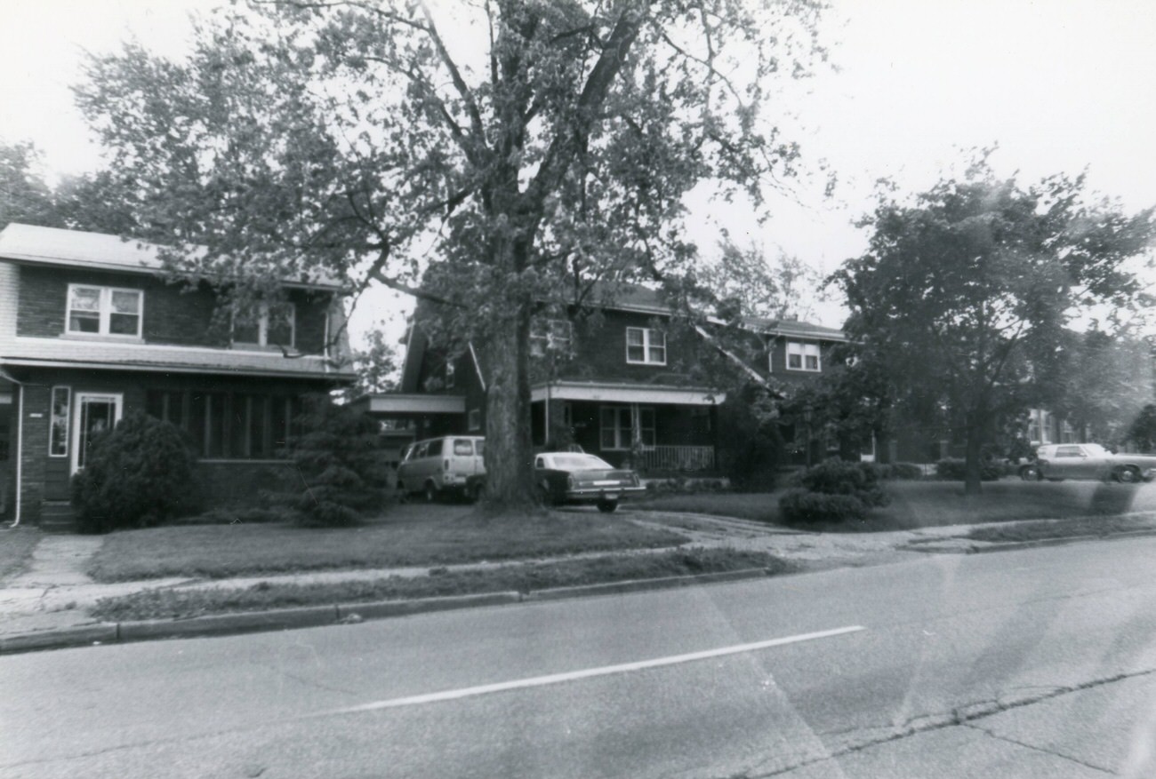 1823 and 1827 Sullivant Ave. in Hilltop, part of a project by the Greater Hilltop Area Commission, 1982