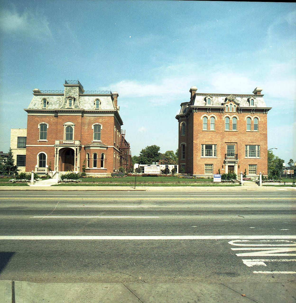 Benjamin N. Huntington and Andrew D. Rodgers Houses on East Broad Street, 1990s