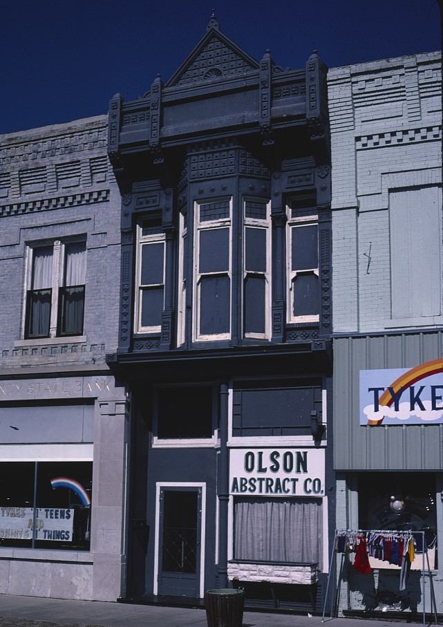 Olson Abstract Co, Columbus, Ohio, 1982.
