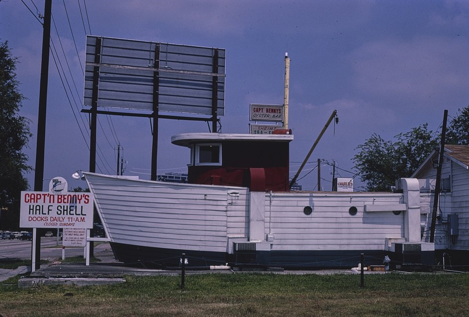 Capt'n Benny's Half Shell restaurant in Houston, Texas, 1983
