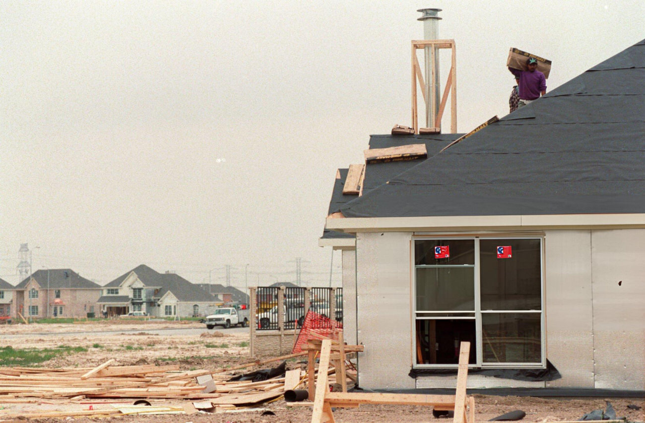 The focus on new homes in the Canyon Gate Area on March 12, 1998, reflects residential growth and the evolving landscape of Houston's suburbs, Texas.