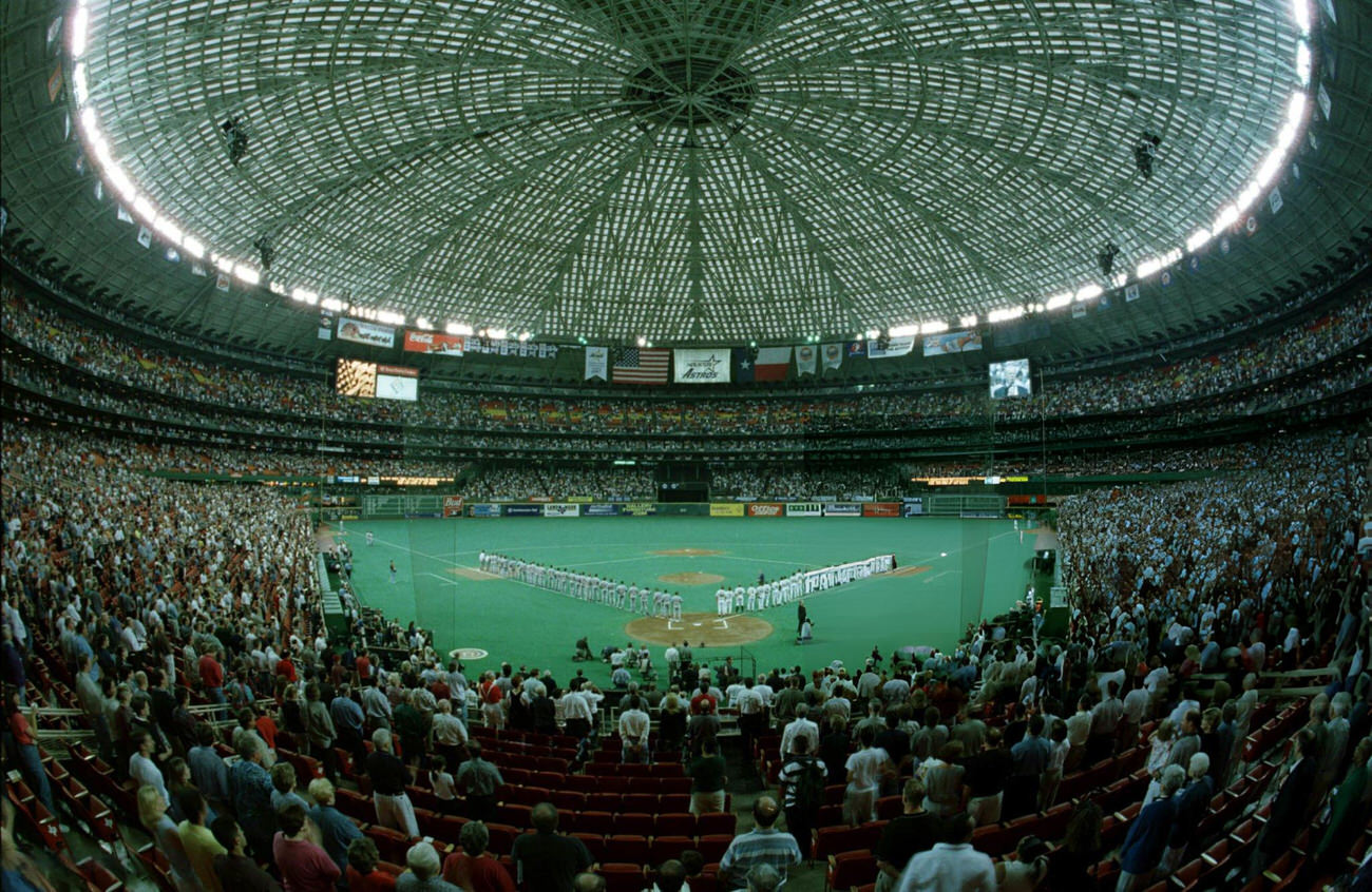 Dome filled during pregame introductions for the Astros vs. Cubs game, Houston, Texas, 1999.