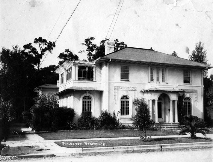 Schlueter Residence at 909 Brenard, Houston, Texas, 1940s