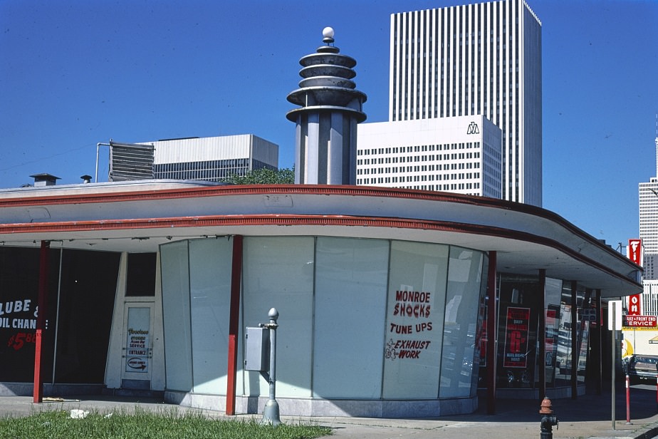 Firestone Store at Milam & Webster Streets in Houston, Texas, 1977