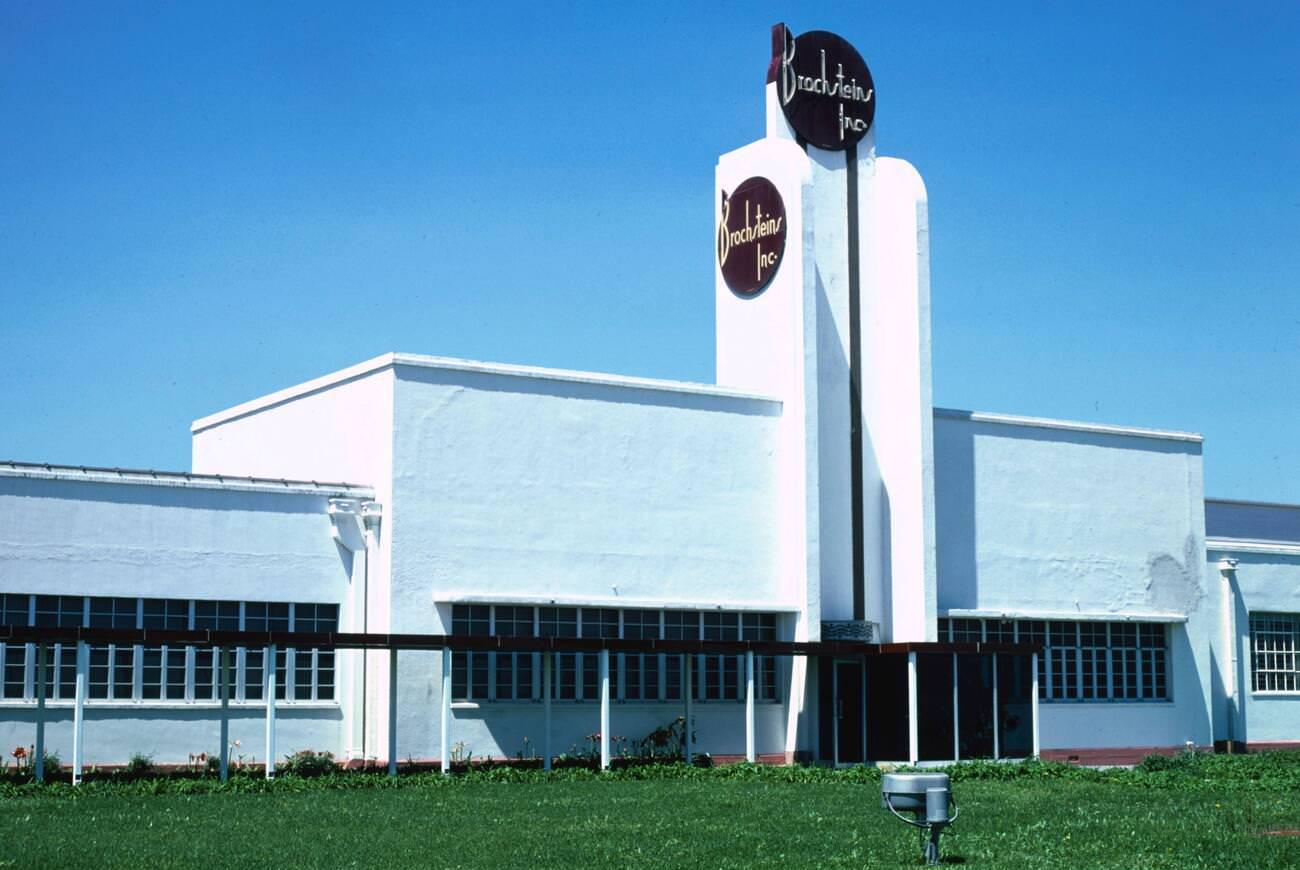 Bruchstein's Cabinet Factory in Houston, Texas, 1977.