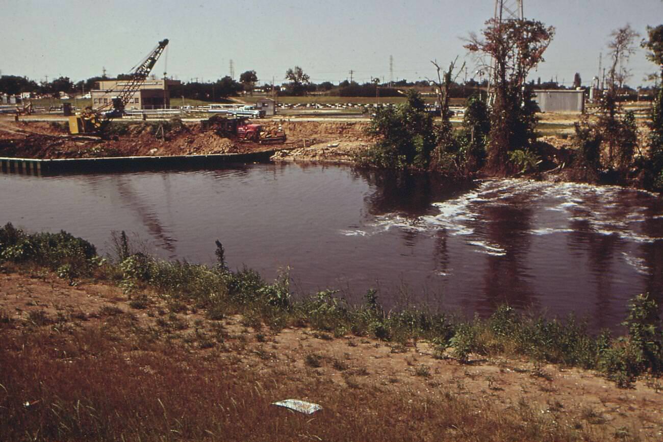 Construction of a solid waste disposal settling tank on Simms Bayou in Houston, funded by federal EPA recommendation, 1973.