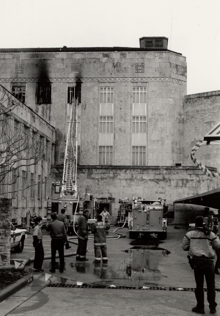 Ezekiel Cullen Building exterior during fire, Houston, 1959.