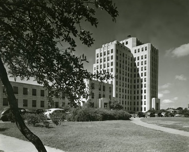 Jefferson Davis Hospital oblique elevation, Houston, 1960s