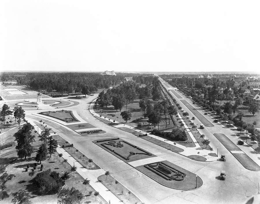 Hermann Park esplanade aerial view, Houston, 1940s