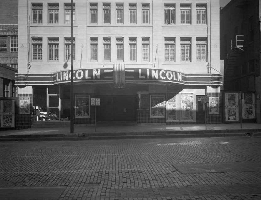Lincoln Theater exterior, Houston, December 28, 1954.