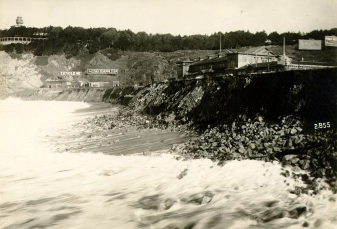 Ocean Beach surf, 1914.