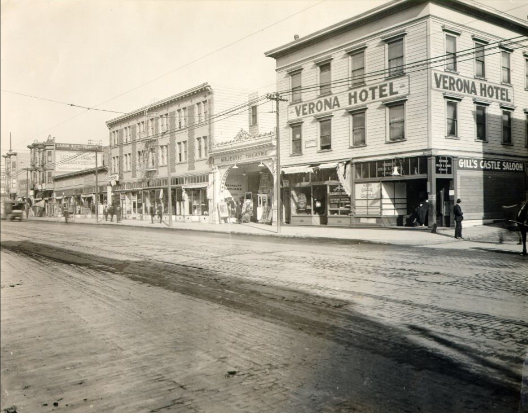 Verona Hotel at the corner of Third between Verona and Folsom streets, 1919.