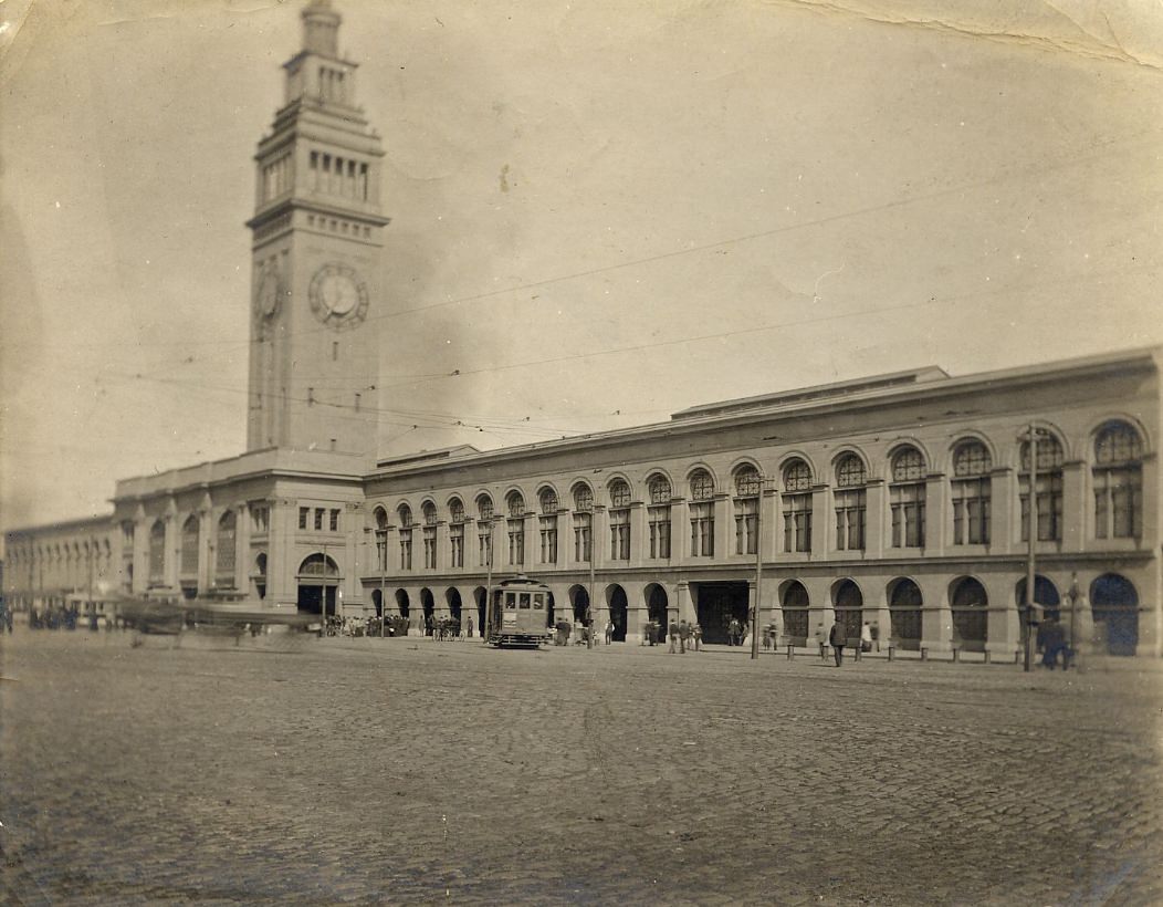 Ferry Building, circa 1910.
