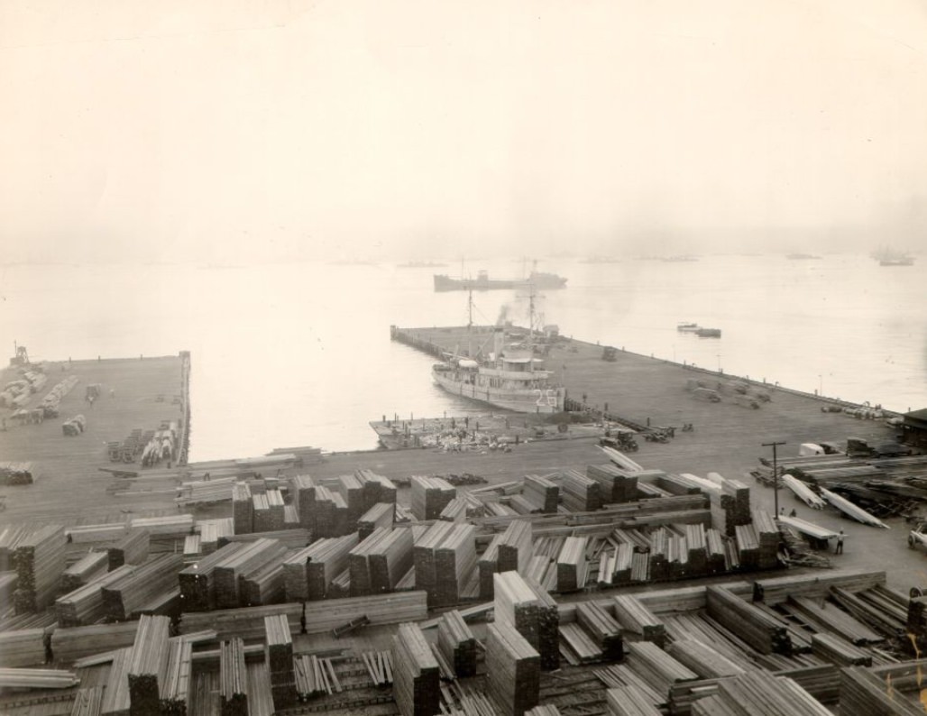 San Francisco waterfront east of 16th Street in the 1910s.