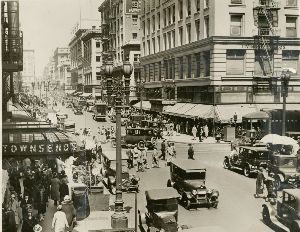 Geary Street at Grant Avenue in 1928.