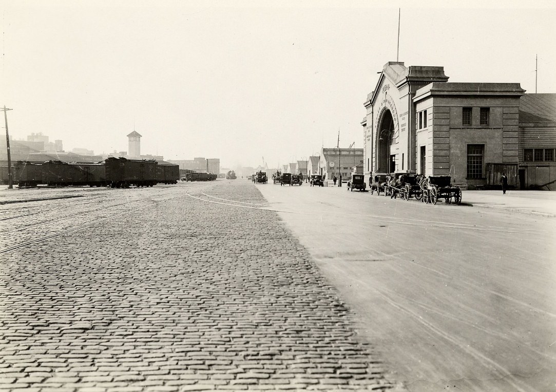 Embarcadero opposite Pier 11, 1926