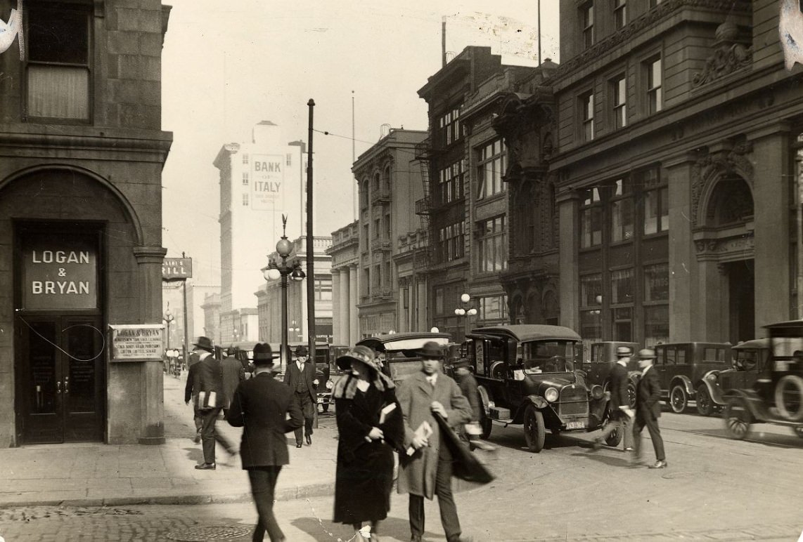 East side of Montgomery north of California Street, 1922