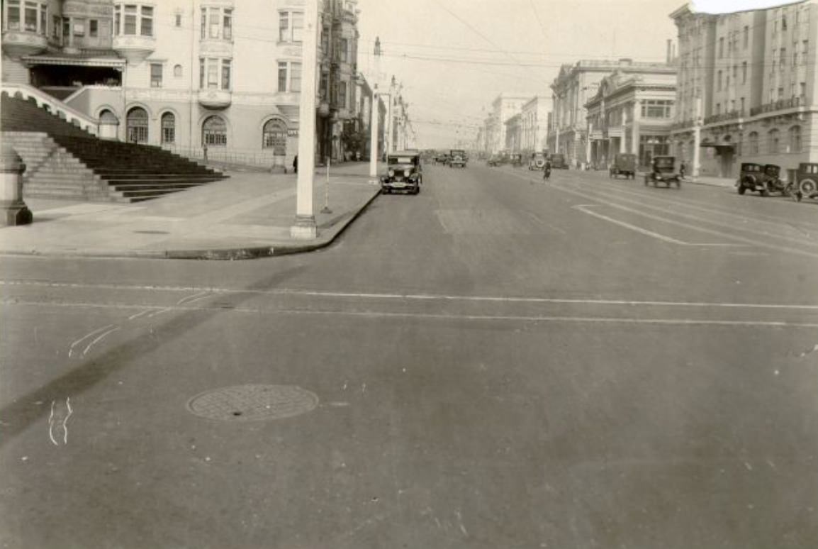 Van Ness Avenue at O'Farrell Street, 1925