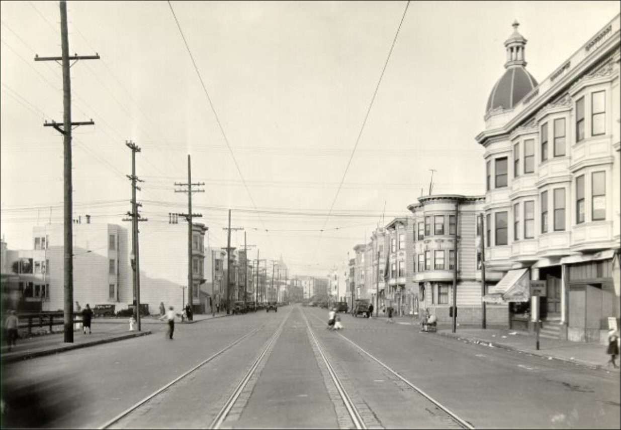 Howard Street at 15th, 1929